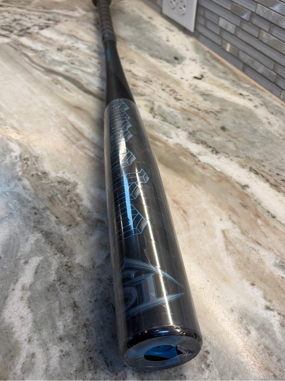 Louisville Slugger Omaha BBCOR 33in 30oz End-Loaded 2 5/8" Alloy Bat Black/Blue